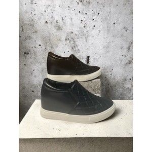 Wanted Hidden-Wedge‎ Sneakers Bushkill Black Tag Says 10 Fits Like 9